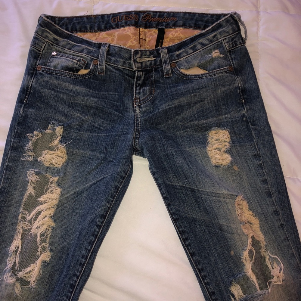 GUESS boyfriend jeans